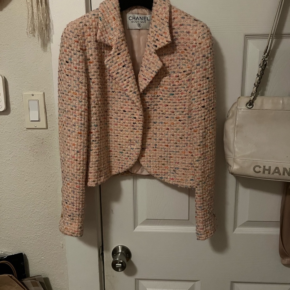 Vintage 1994 CHANEL Tweed Pink & Multi Colored evening Jacket Blazer